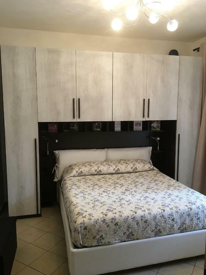 Appartamento - Casa La Botola - Alba  Ngoại thất bức ảnh